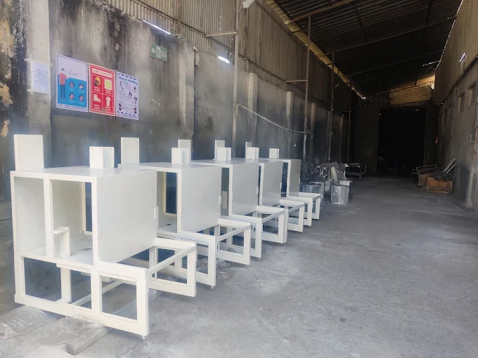 Smooth finish epoxy floor coating 14